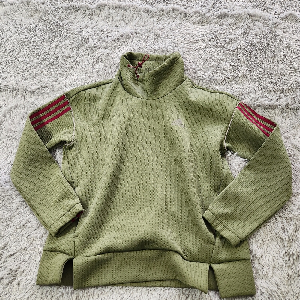 Adidas Olive Green and Purple Lightweight Pullover Aeroready Sweatshirt